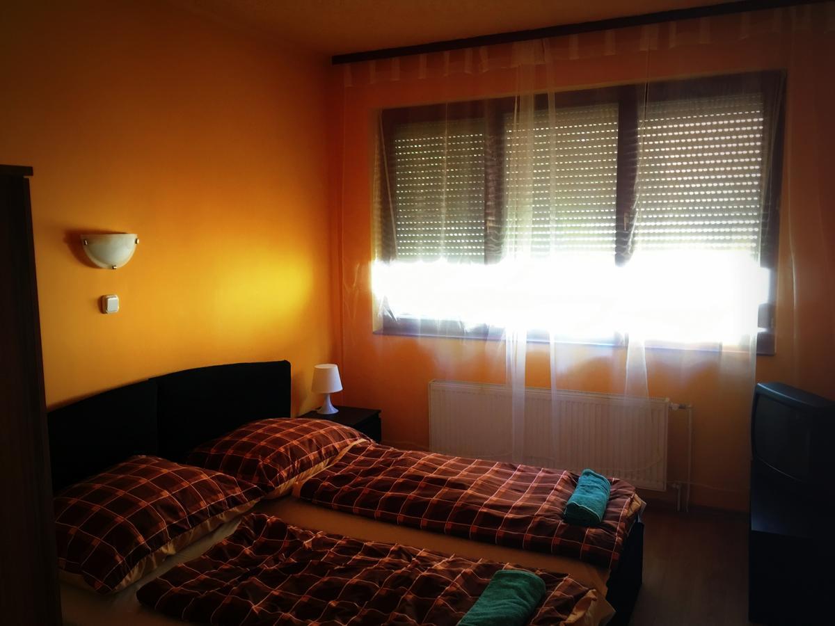 Palota Panzio Bed & Breakfast Budapest Eksteriør bilde