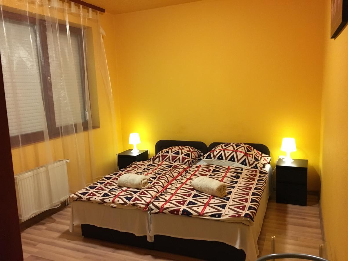 Palota Panzio Bed & Breakfast Budapest Eksteriør bilde